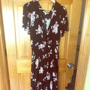 NWT Gorgeous Lightweight Deep V Short Jumper/Dress